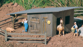 PIKO 62247 - G - Stall mit Remise